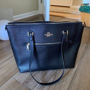 Coach Tote